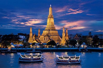 Wat Arun Bangkok – Chùa Bình Minh